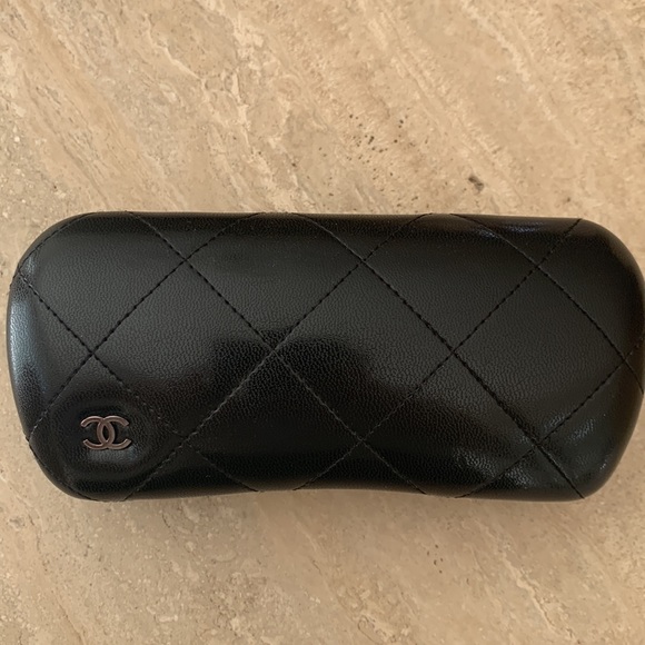 Chanel sunglasses women’s - Picture 8 of 10